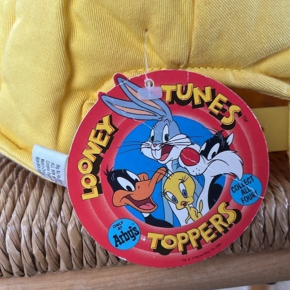 Vintage Plush 1989 Tweety Bird Hat (youth size)